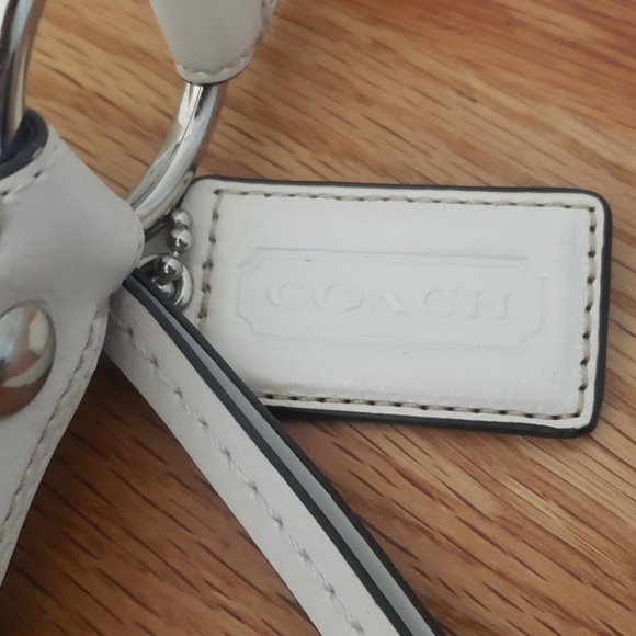 Coach purse - Picture 2 of 8